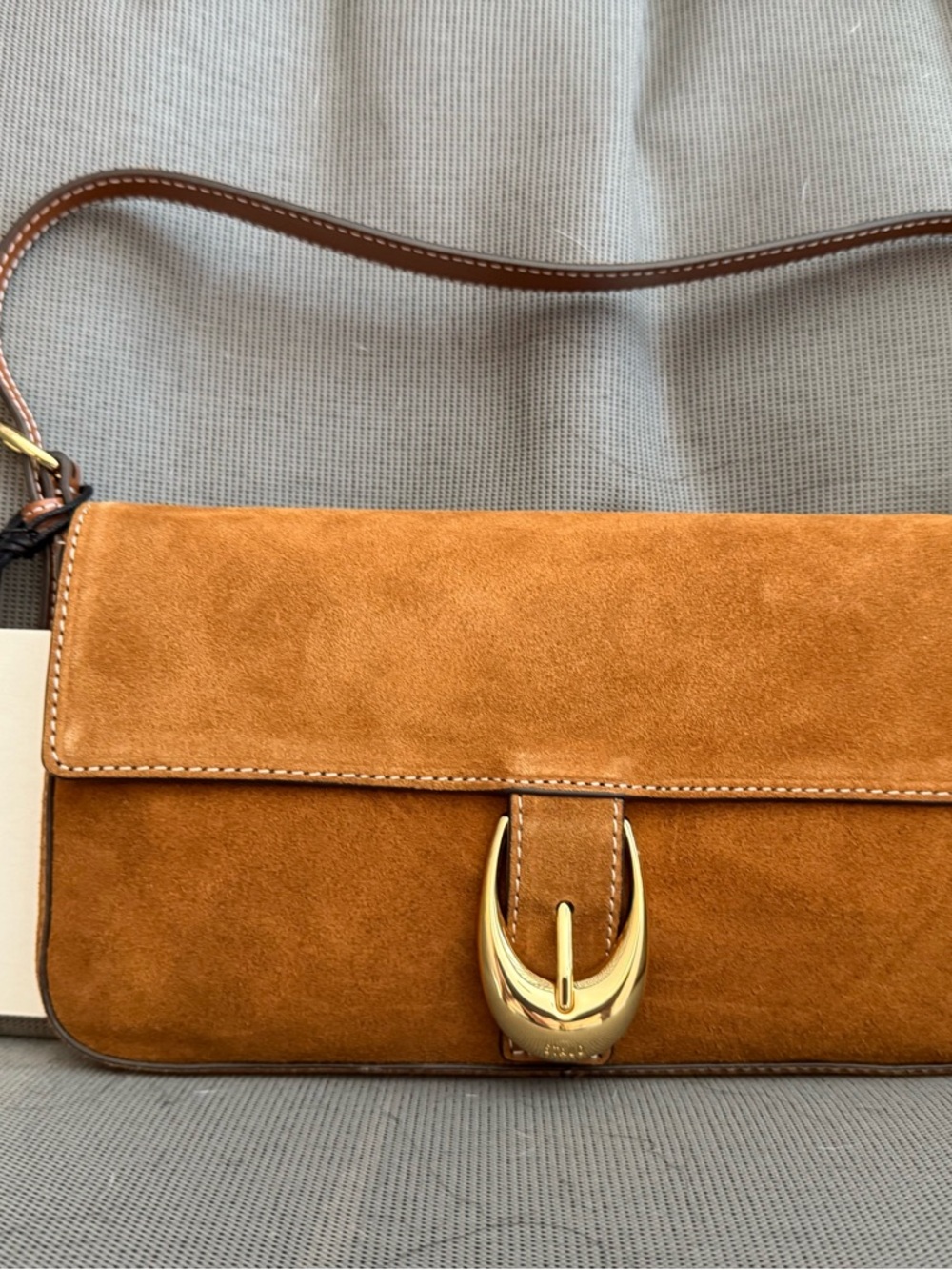 STAUD HARLOW BAG TAN SUEDE - Picture 5 of 9